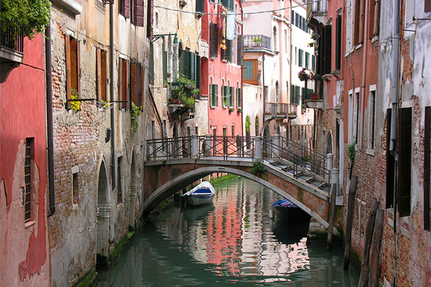 Colorful houses along a canal in Venice, Italy (photo: Bildagentur Zoonar GmbH/Shutterstock) Eastern Mediterranean Cruise Tips