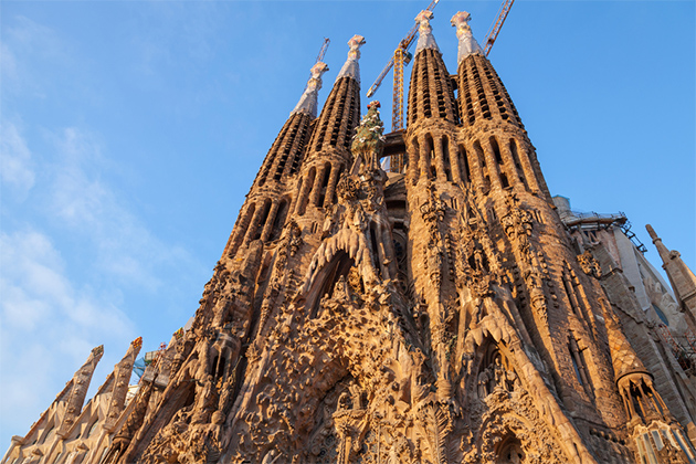 The La Sagrada Familia cathedral in Barcelona, Spain (photo: Eugene Sergeev/Shutterstock) Western Mediterranean Cruise Tips