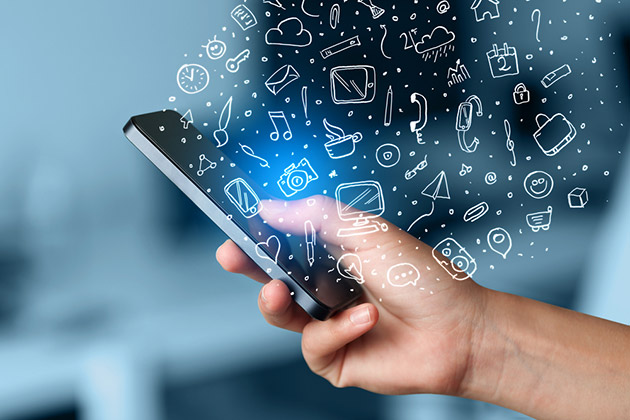 Cruise lines are in an arms race to provide faster internet speeds. (image: ra2studio/Shutterstock) mobile apps