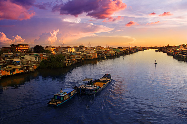 Mekong River in Vietnam (Photo: TheLightPainter/Shutterstock) Peaceful sunset on the Mekong river in Viet Nam.