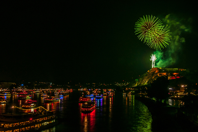 Rhine in Flames (Photo: Jule_Berlin/ Shutterstock ) firework display of Rhine in Flames in Koblenz 2013