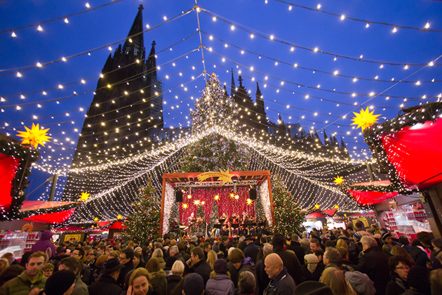 Cologne Christmas Market, Germany (Photo: VanderWolf Images/Shutterstock) Cologne Christmas Market, Germany.