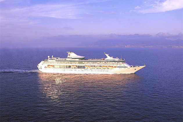 Legend of the Seas (Photo: Royal Caribbean) Legend of the Seas at sunset