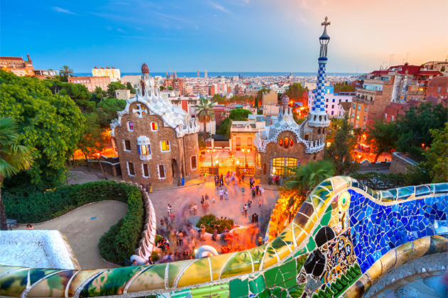 Park Guell in Barcelona (Photo: Luciano Mortula/Shutterstock.com) Park Guell in Barcelona, Spain.