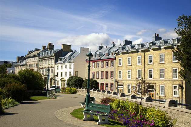Avenue St-Denis in Quebec City (Photo: Pinkcandy/Shutterstock.com) St-Denis street, Old town in Quebec city in Canada. North america