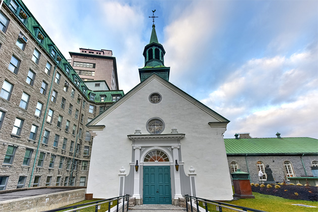 Le Monastere des Augustines (Photo: Felix Lipo/Shutterstock.com) Le Monastere des Augustines exterior