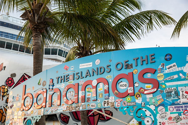 Welcome to the Bahamas (photo: Victor Maschek/Shutterstock) Welcome to the Bahamas