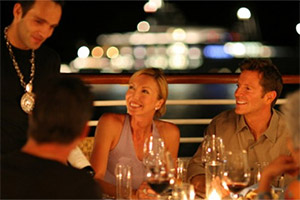 Fine Dining - photo courtesy of Sea Dream Fine Dining - photo courtesy of SeaDream
