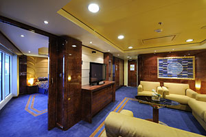 A Yacht Club Royal Suites on MSC. (photo: MSC Cruises) A Yacht Club Royal Suites on MSC