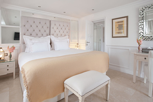 Presidential Suite uniworld-river-tosca-suite
