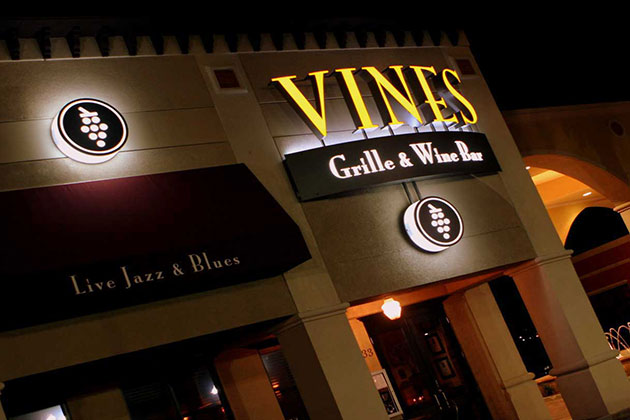 Vines Grille and Wine Bar (photo: Vines Grille and Wine Bar) vines grille and wine bar in orlando