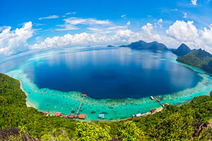 Tun Sakaran Marine Park, Borneo, Malaysia (photo: Ijam Hairi/Shutterstock) Gantheaume Point