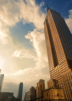 Empire State Building (photo: Manuel Hurtado/Shutterstock) Empire State Building