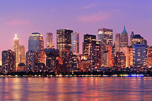 Manhattan Skyline (photo: Songquan Deng/Shutterstock) Manhattan Skyline