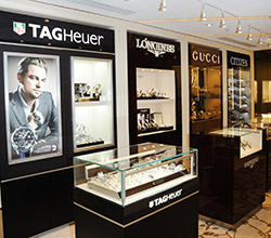 Retailers on a Princess Ship (photo: Princess Cruises) Retailers on a Princess Ship