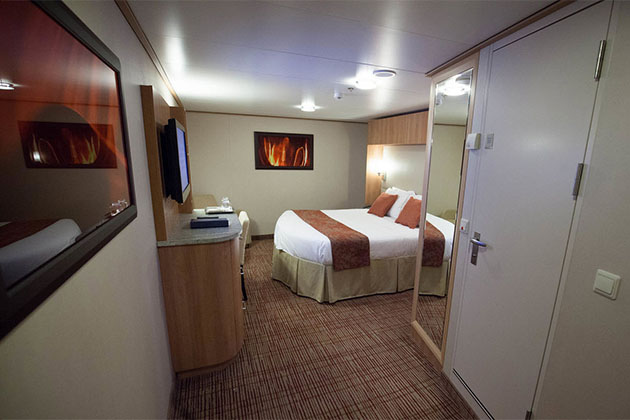 Inside Cruise Cabin (photo: Cruise Critic) Inside Cruise Cabin