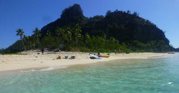 A deserted cay in Fiji