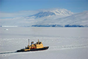 Kapitan Khlebnikov in Antarctica Kapitan Khlebnikov in Antarctica