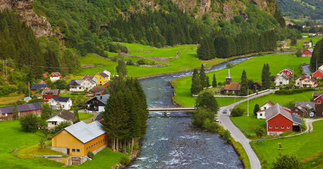 Flam Cruise Port