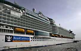Freedom of the Seas freedom-of-the-seas-cruise-ship-itinerary-change-medical-emergencies