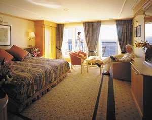 Queen Elizabeth 2 - QE2 (Retired) - Penthouse Accommodations Queen Elizabeth 2 - QE2 (Retired) - Penthouse Accommodations
