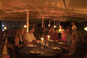 RV River Kwai - Dining RV River Kwai - Dining