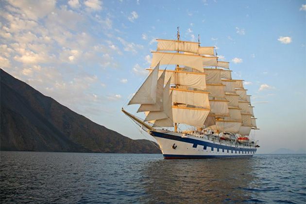 Royal Clipper (Photo: Star Clippers) Royal Clipper
