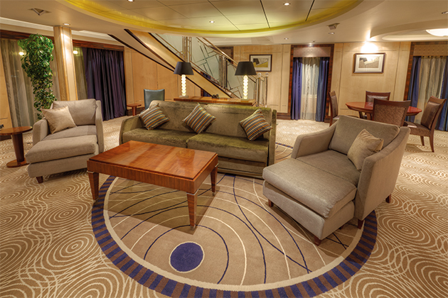 Duplex Suite on Queen Mary 2 (photo: Curnard Line) Duplex Suite on Queen Mary 2
