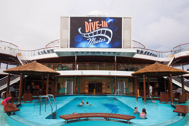 Dive In Movies on Carnival Breeze (Photo: Cruise Critic) Carnival Breeze - Dive In Movie