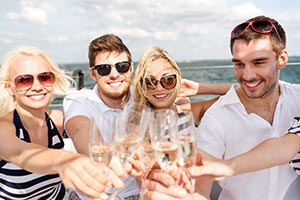 Planning A College Spring Break Cruise Critic What Type Of Cruise Is Best For 20 Somethings